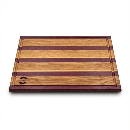 קרש חיתוך מעוצב פסים ממגוון עצים